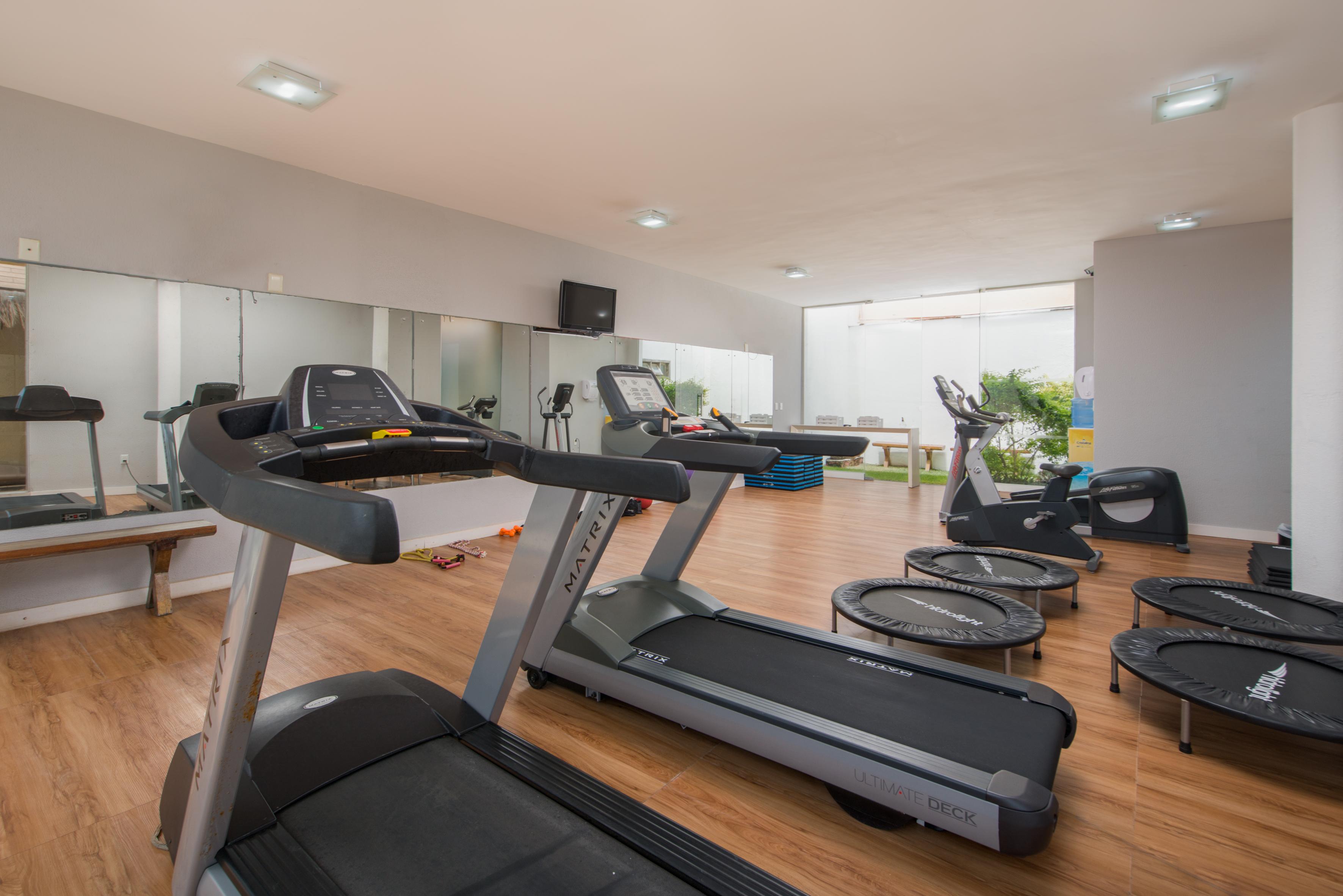 Wish Natal Hotel Exterior photo A gym in a hotel